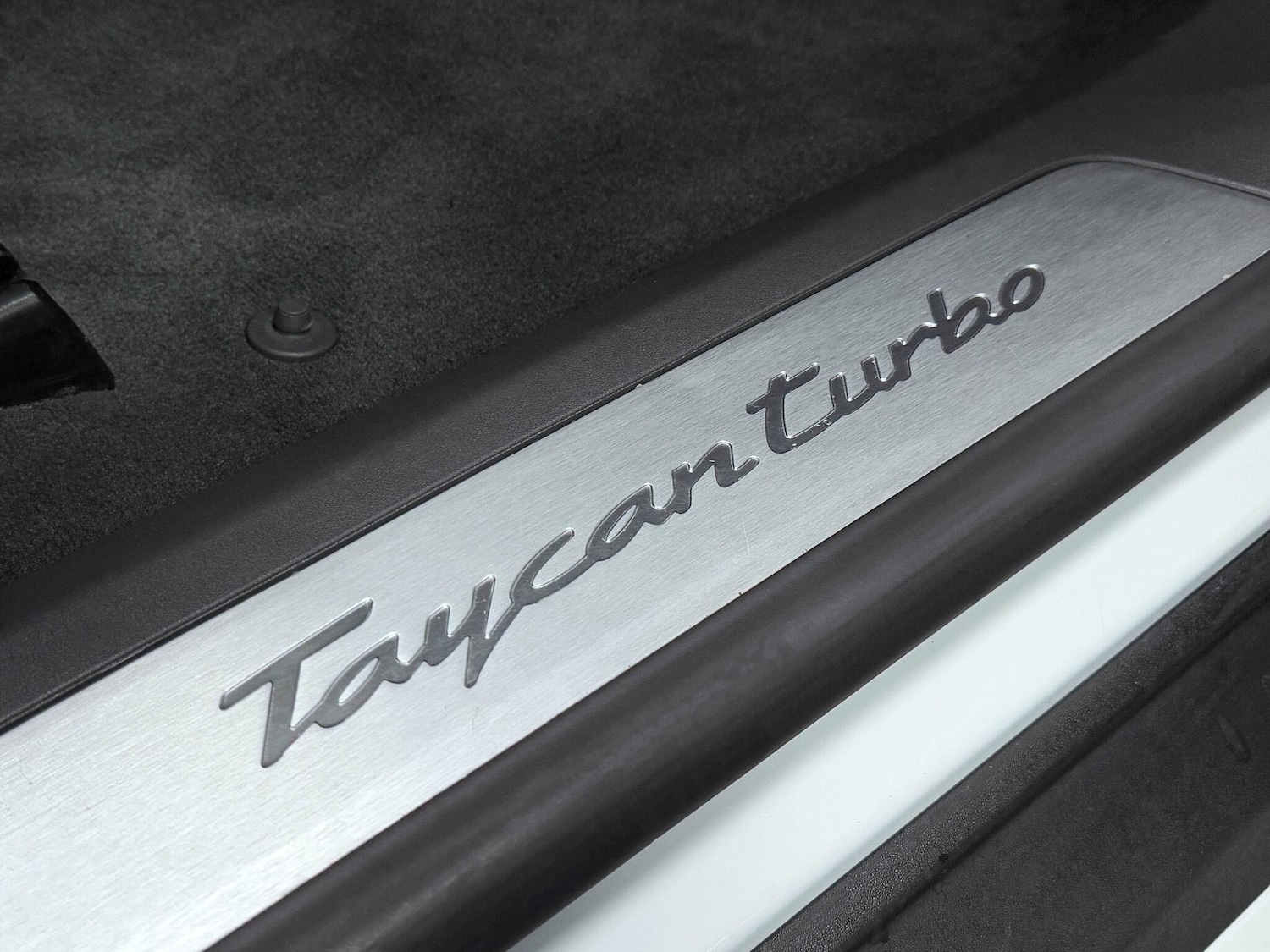 Used Porsche Taycan 2020 for sale - 76996691: Photo 21