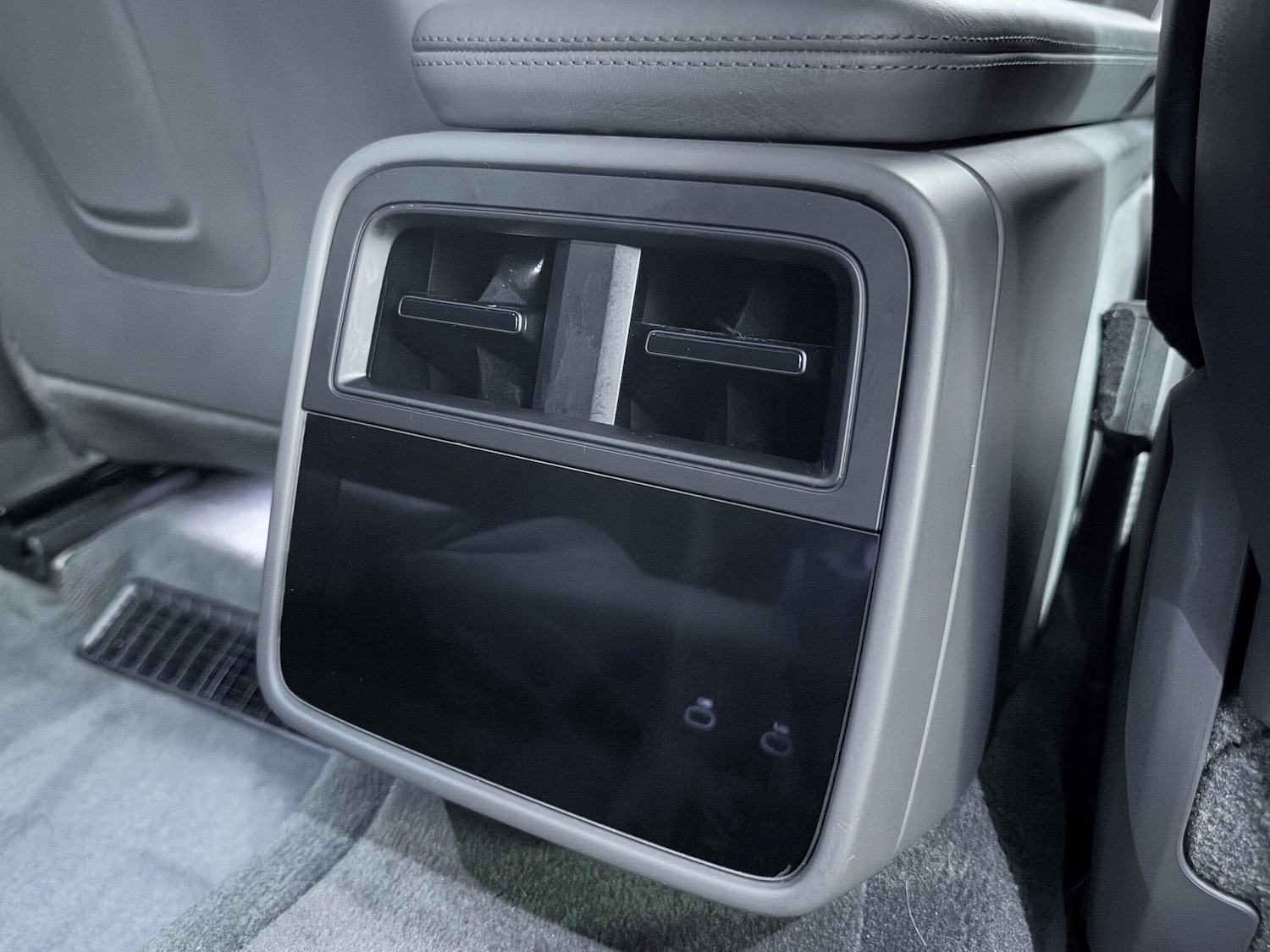 Used Porsche Taycan 2020 for sale - 76996691: Photo 29