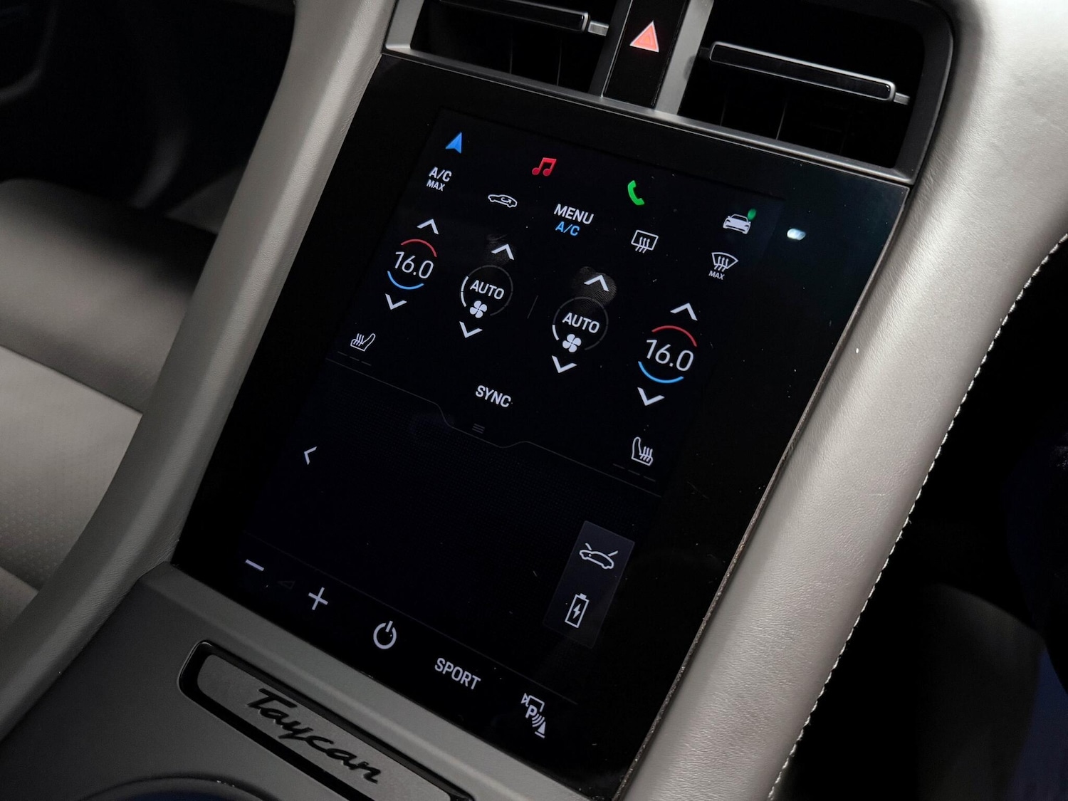 Used Porsche Taycan 2020 for sale - 76996691: Photo 34