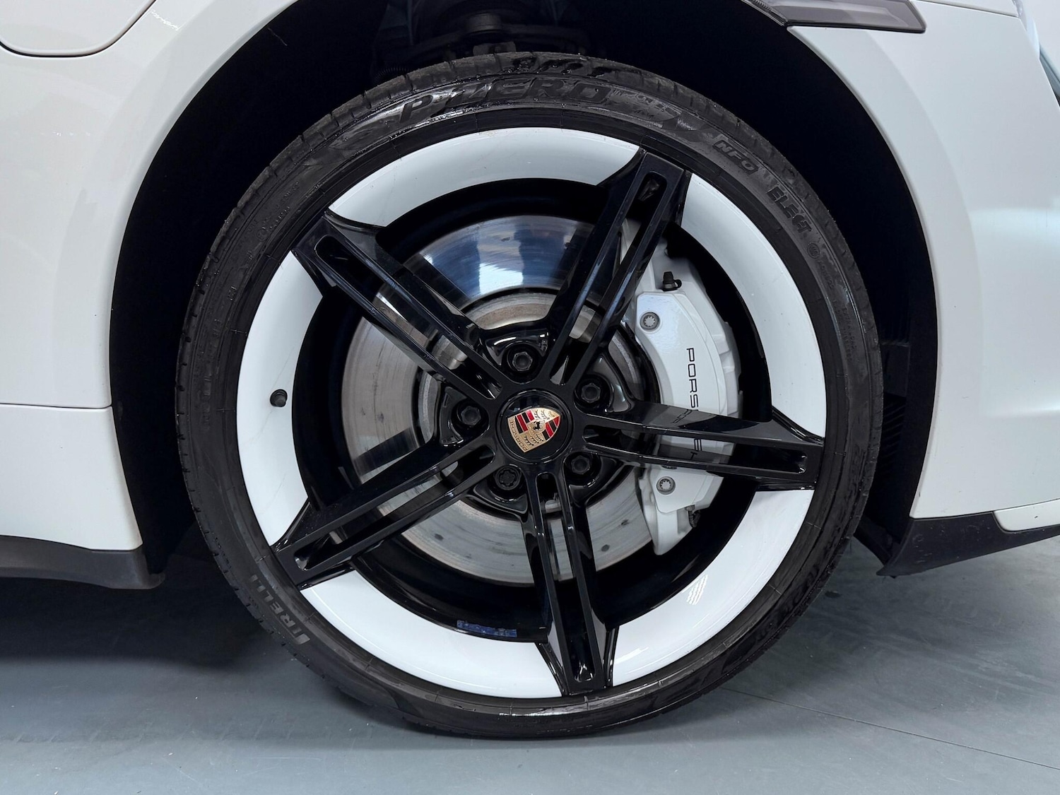 Used Porsche Taycan 2020 for sale - 76996691: Photo 56