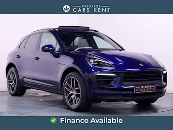 Used Porsche Macan 2023 for sale - 76425482: Photo