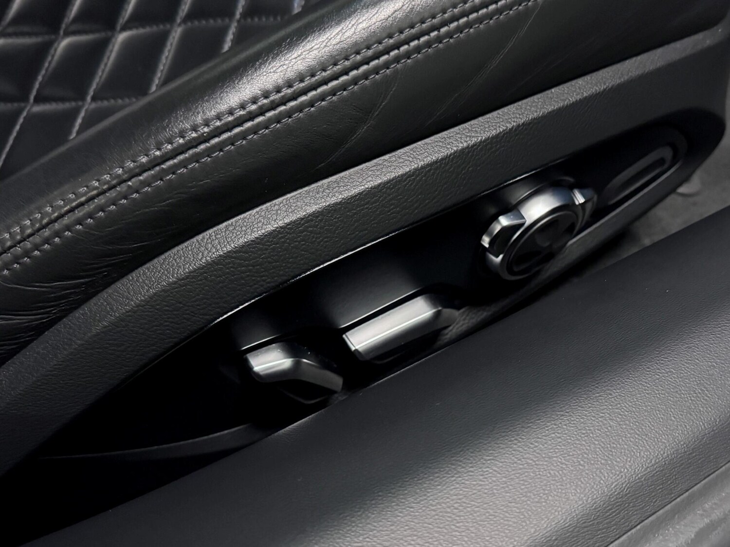 Used Audi R8 for sale - 77454825: Photo 32