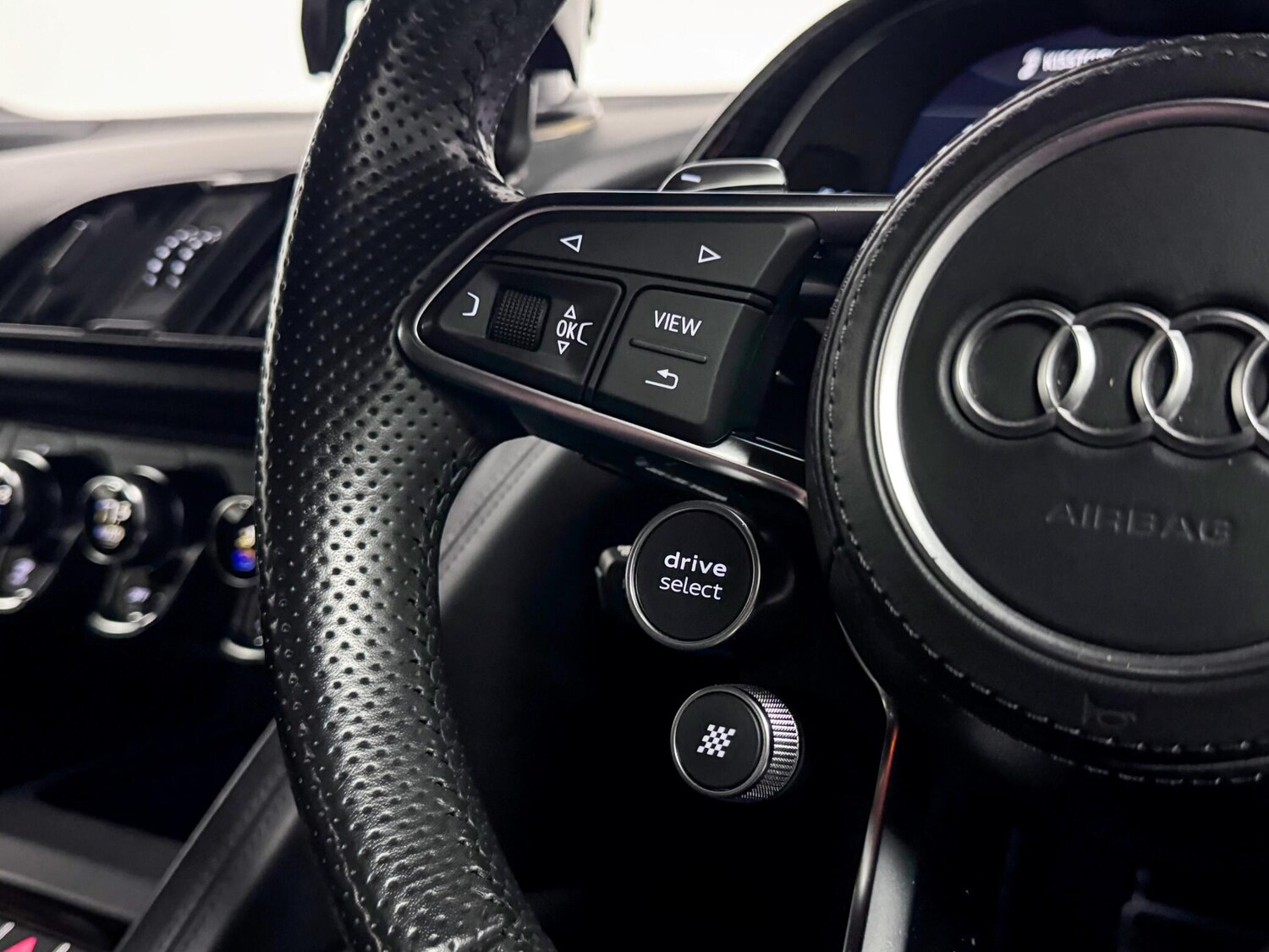 Used Audi R8 for sale - 77454825: Photo 44