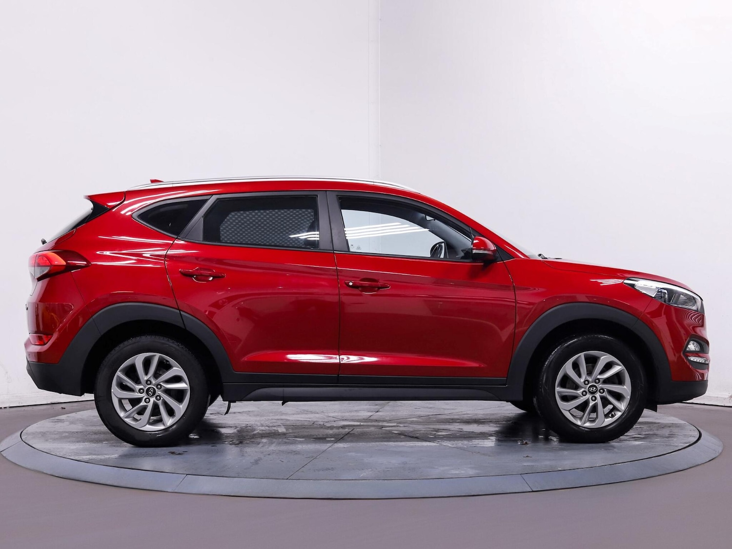 Used Hyundai TUCSON 2018 for sale - 76688808: Photo 8