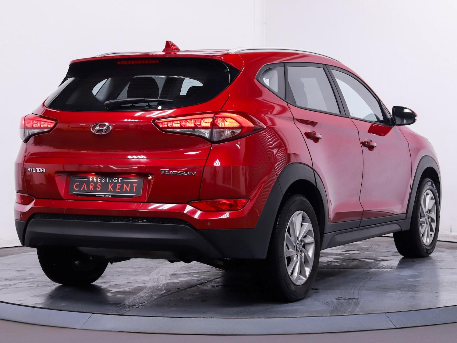 Used Hyundai TUCSON 2018 for sale - 76688808: Photo 9