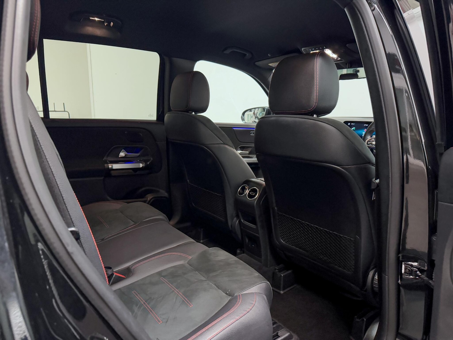 Used Mercedes-Benz GLB 2021 for sale - 76457336: Photo 27