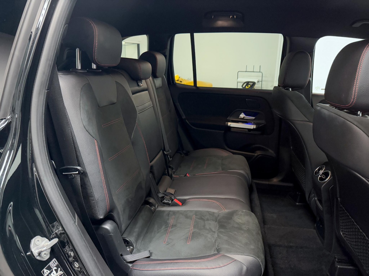 Used Mercedes-Benz GLB 2021 for sale - 76457336: Photo 28