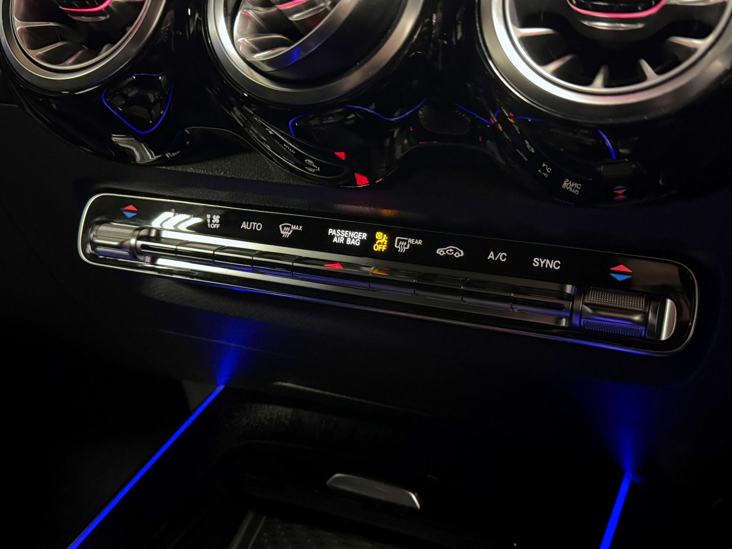 Used Mercedes-Benz GLB 2021 for sale - 76457336: Photo 39