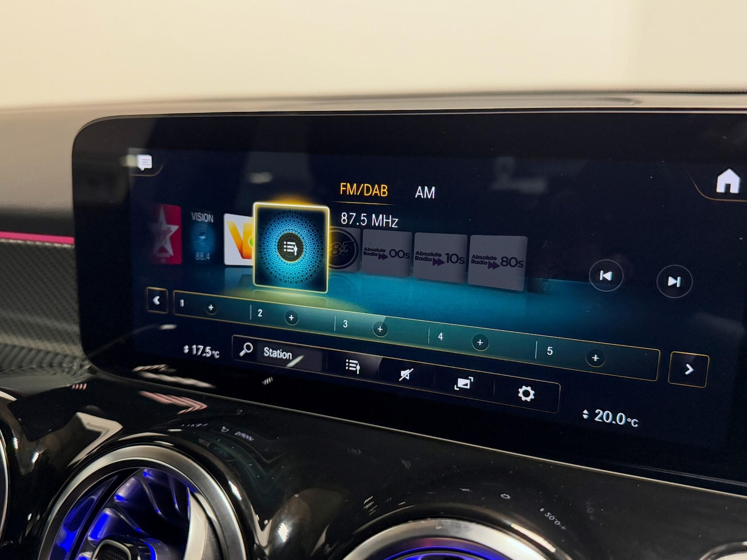 Used Mercedes-Benz GLB 2021 for sale - 76457336: Photo 43