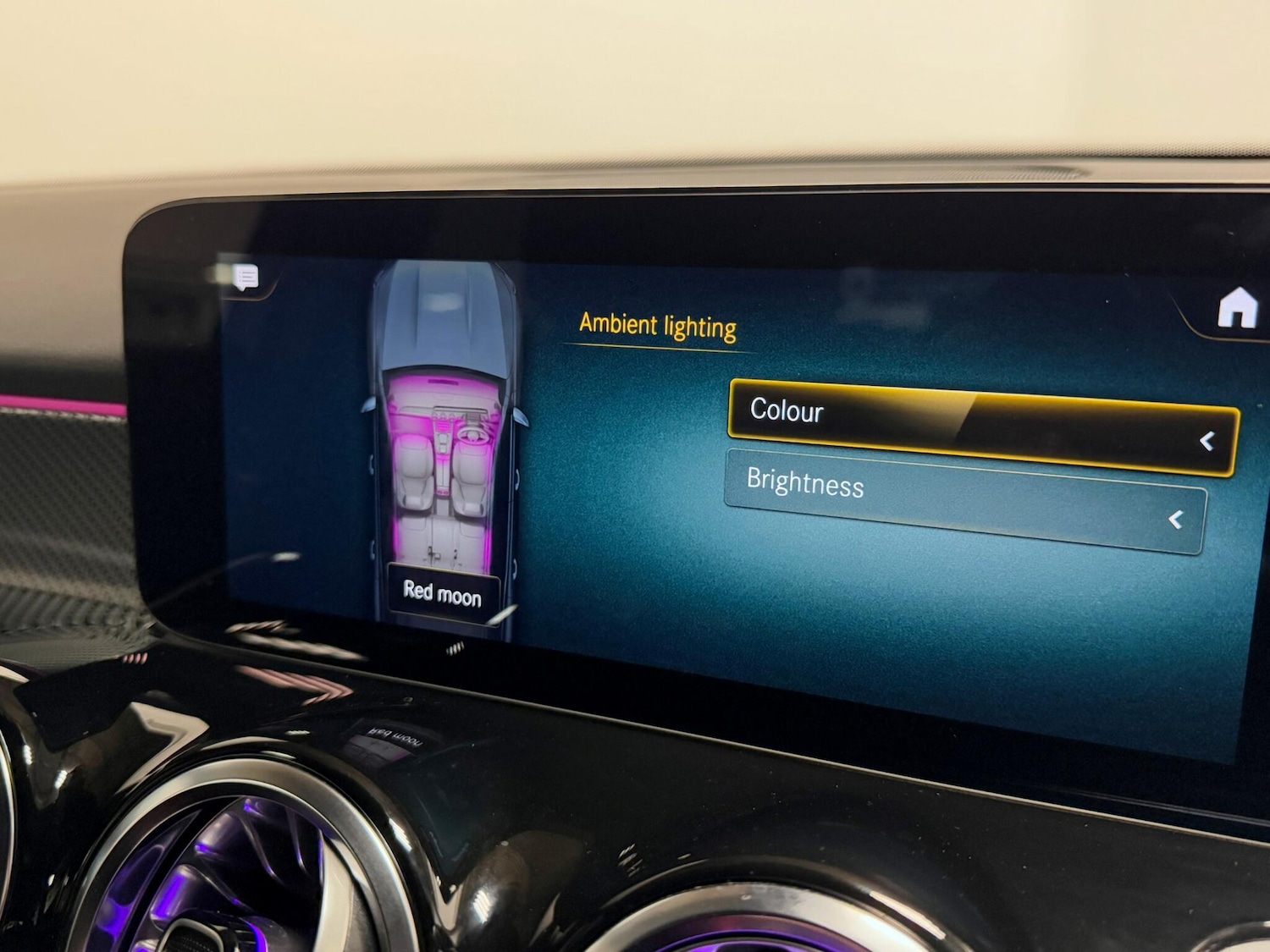 Used Mercedes-Benz GLB 2021 for sale - 76457336: Photo 46