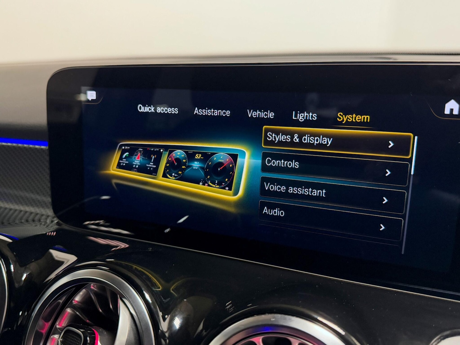 Used Mercedes-Benz GLB 2021 for sale - 76457336: Photo 55