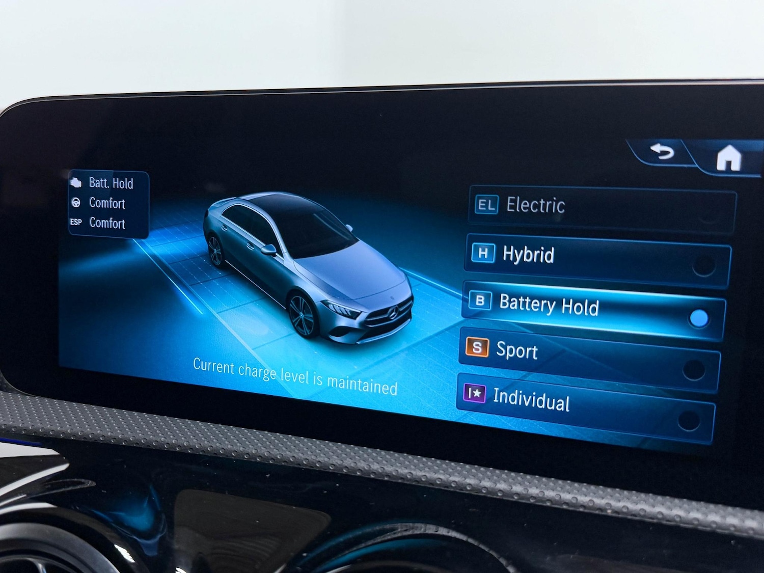 Used Mercedes-Benz A-Class 2023 for sale - 77254689: Photo 51