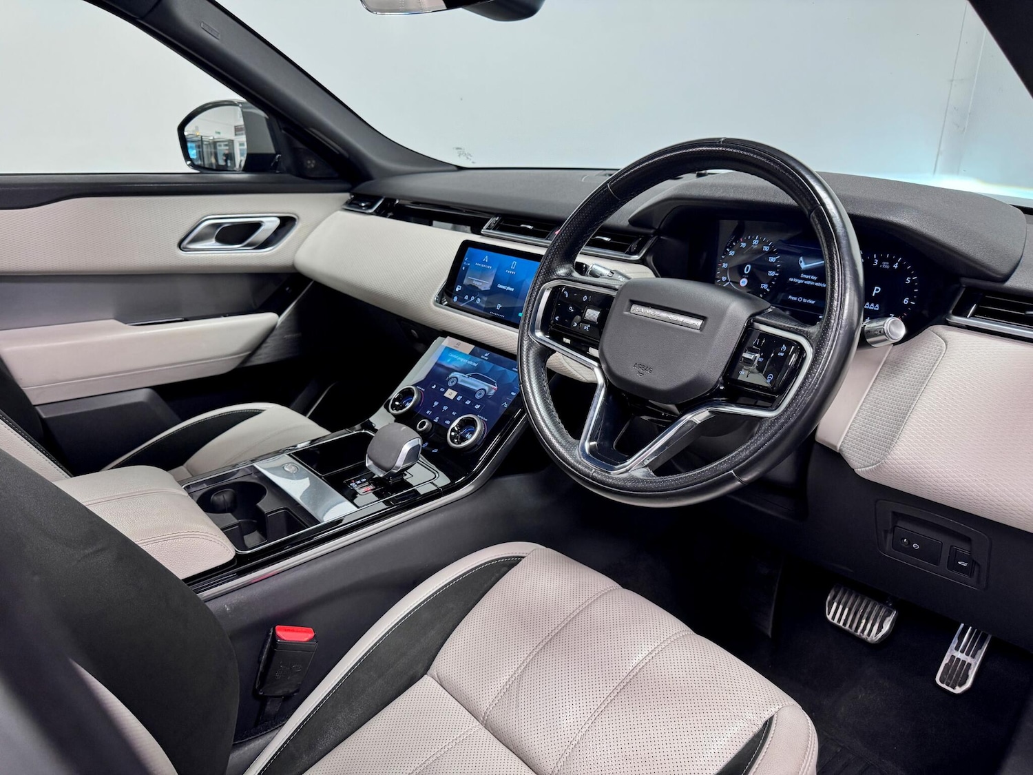 Used Land Rover Range Rover Velar 2021 for sale - 77646922: Photo 21