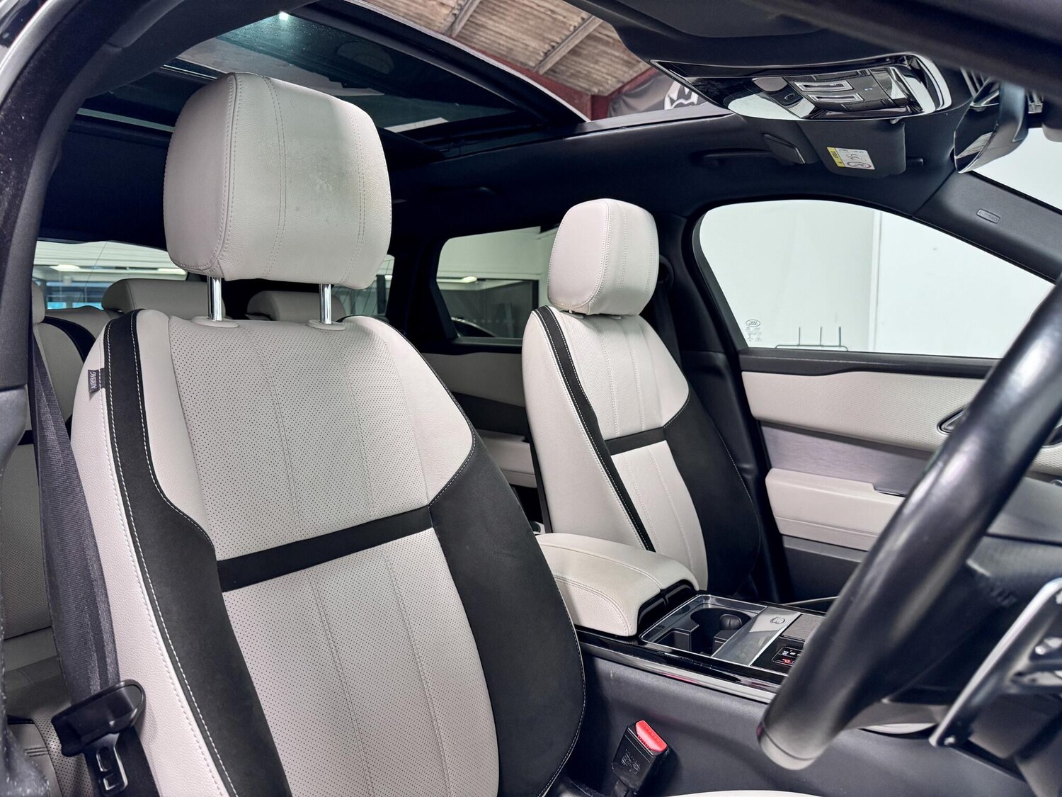 Used Land Rover Range Rover Velar 2021 for sale - 77646922: Photo 23