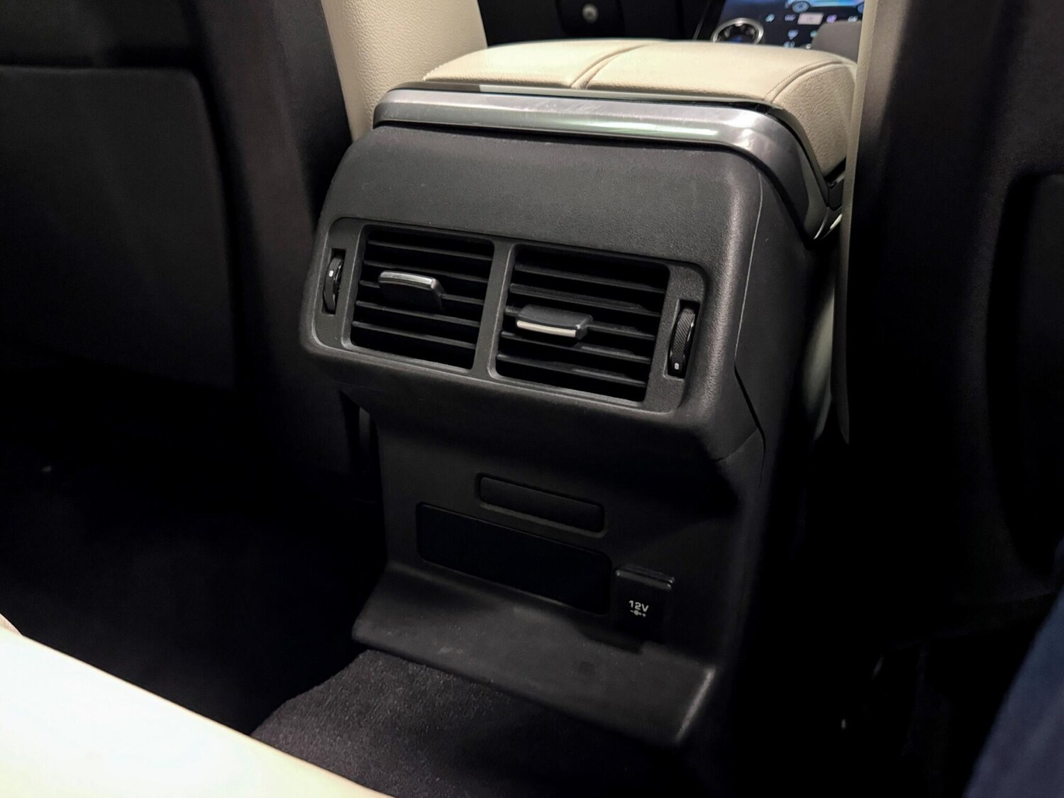 Used Land Rover Range Rover Velar 2021 for sale - 77646922: Photo 27