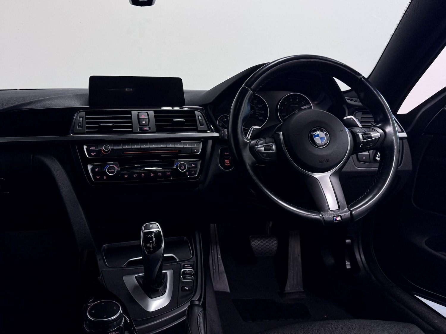 Used BMW 4 Series 2016 for sale - 76952337: Photo 34