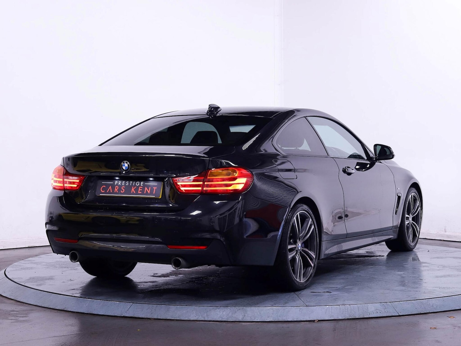 Used BMW 4 Series 2016 for sale - 76952337: Photo 9