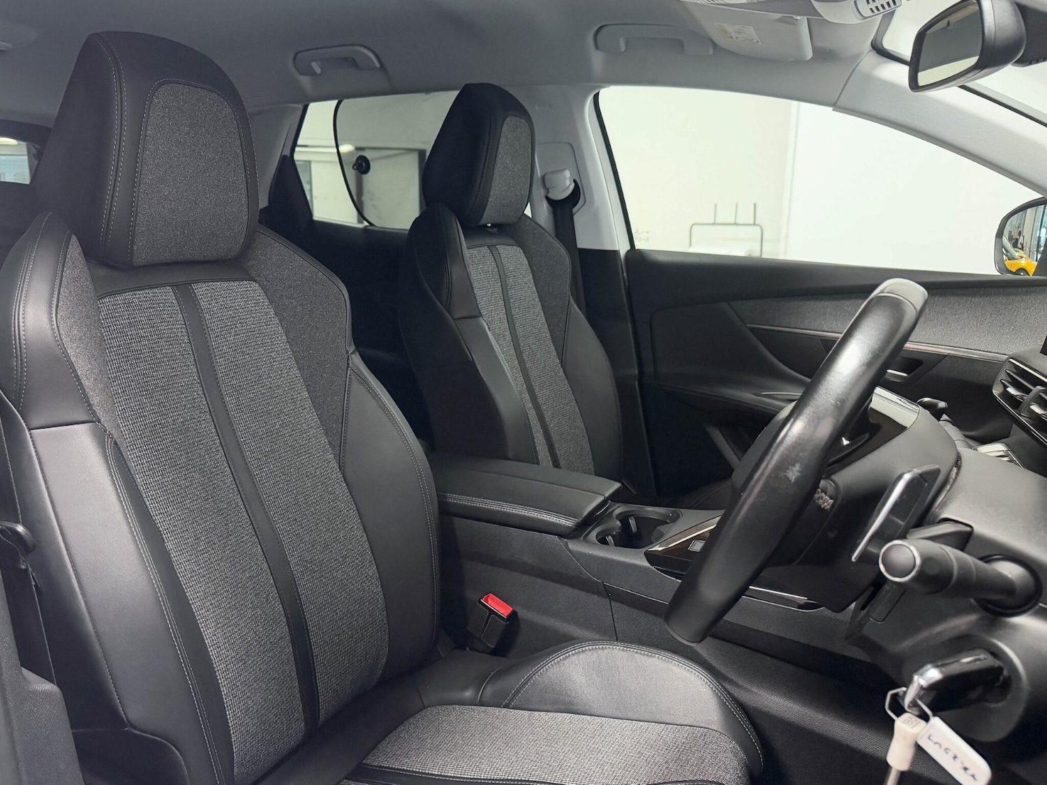 Used Peugeot 3008 2018 for sale - 76226252: Photo 21