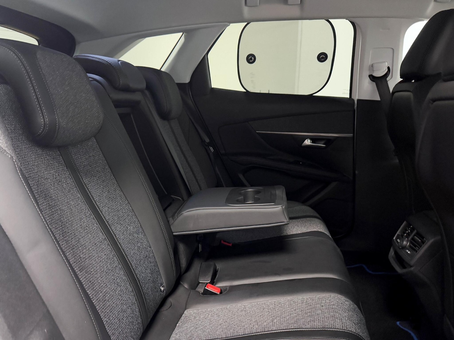 Used Peugeot 3008 2018 for sale - 76226252: Photo 22