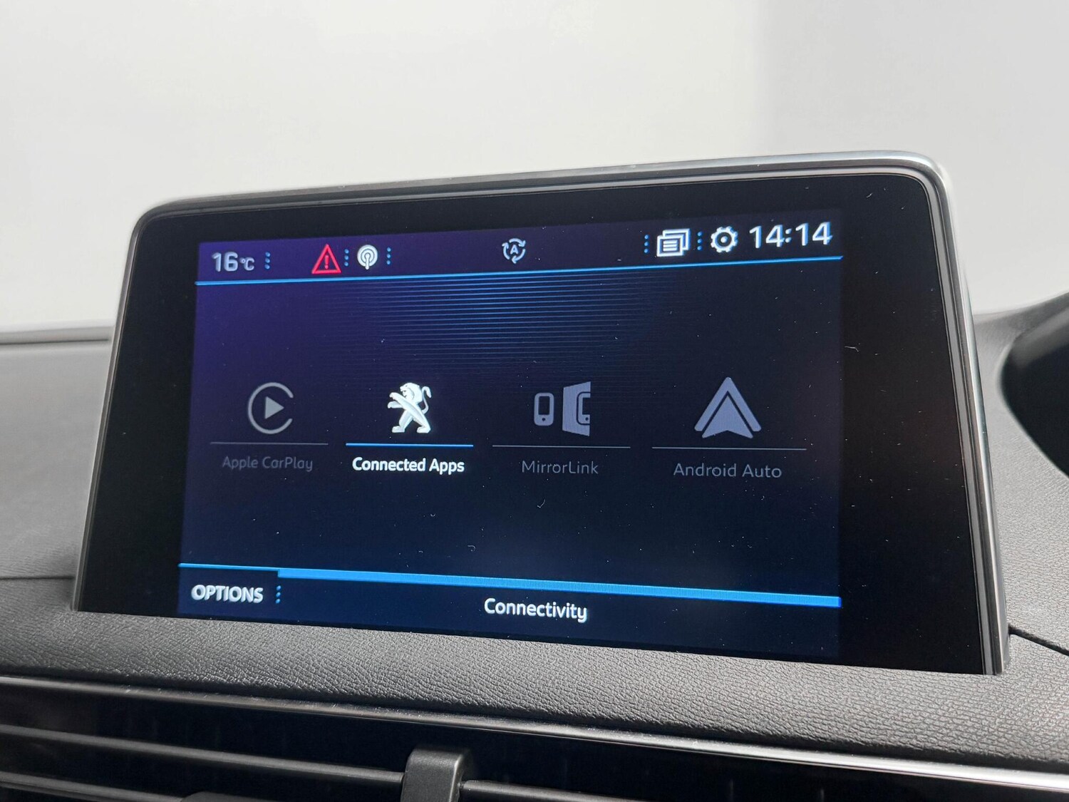 Used Peugeot 3008 2018 for sale - 76226252: Photo 38