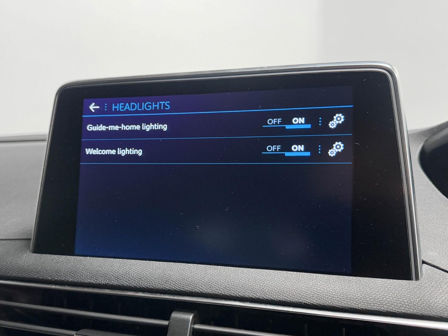 Used Peugeot 3008 2018 for sale - 76226252: Photo 44