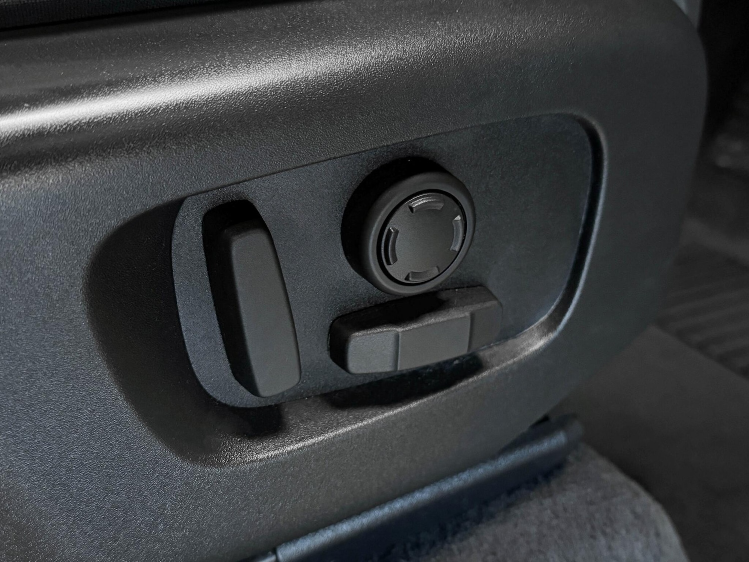 Used Land Rover Range Rover Velar 2022 for sale - 76472906: Photo 21