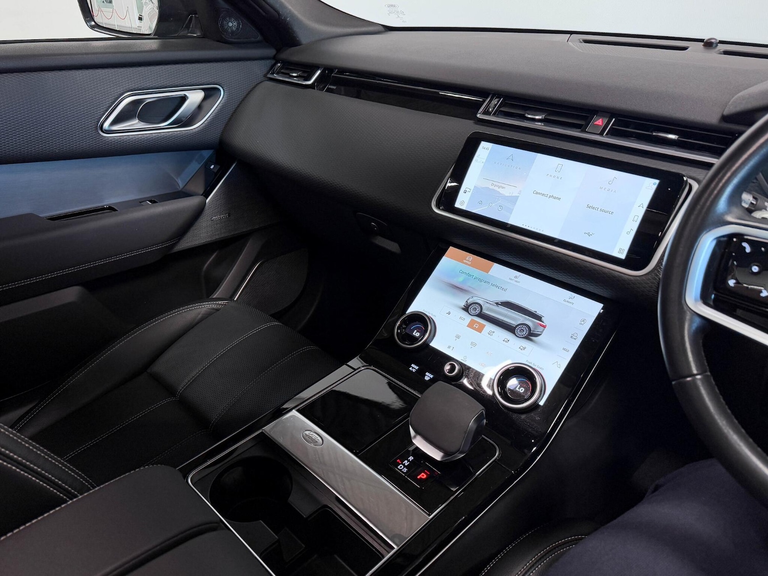 Used Land Rover Range Rover Velar 2022 for sale - 76472906: Photo 29