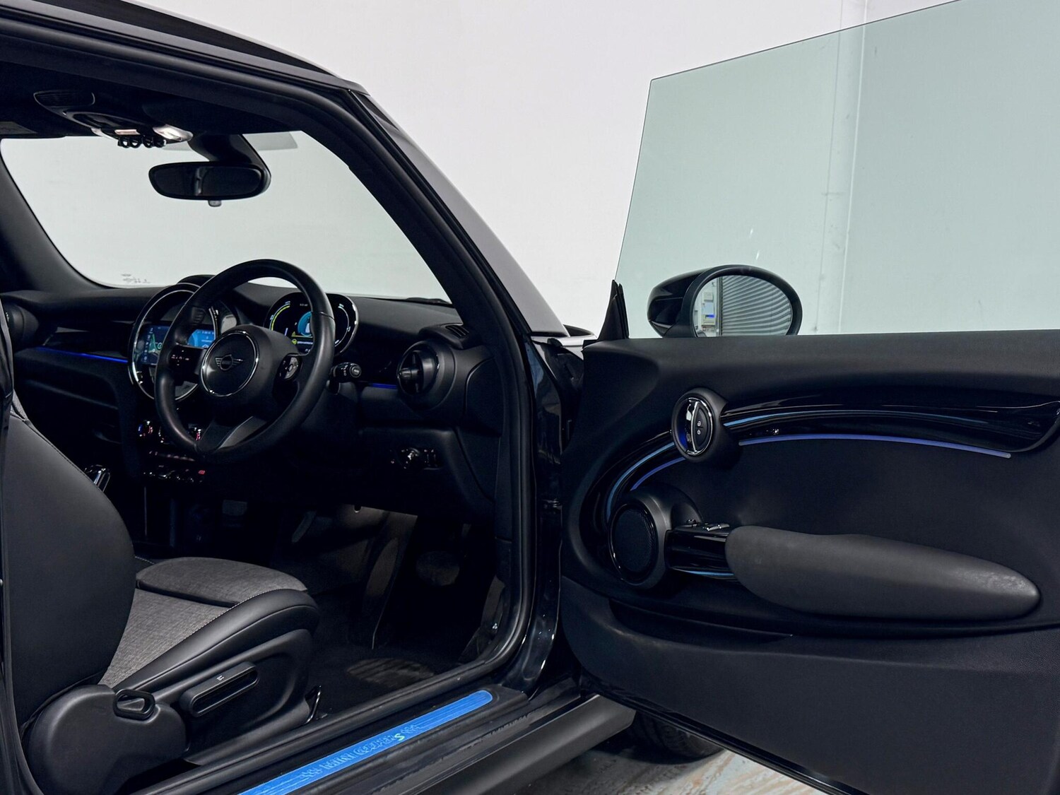 Used MINI Hatch 2023 for sale - 77203437: Photo 13