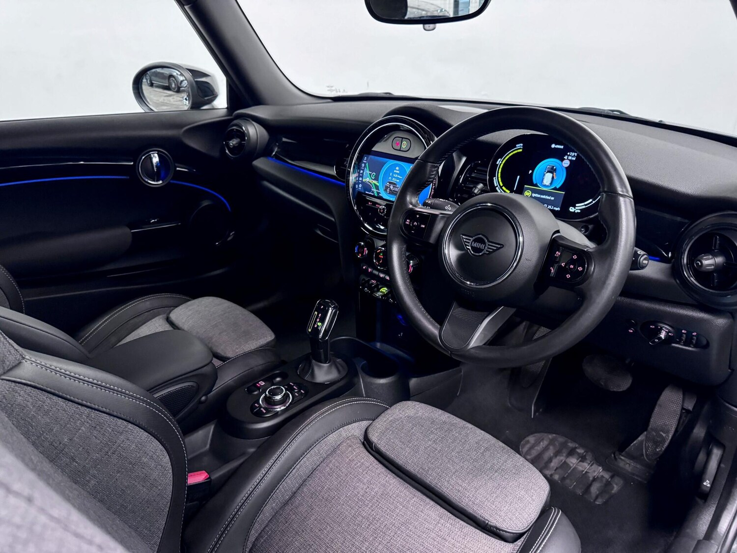 Used MINI Hatch 2023 for sale - 77203437: Photo 17