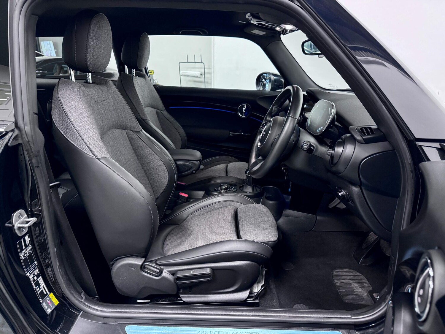 Used MINI Hatch 2023 for sale - 77203437: Photo 18