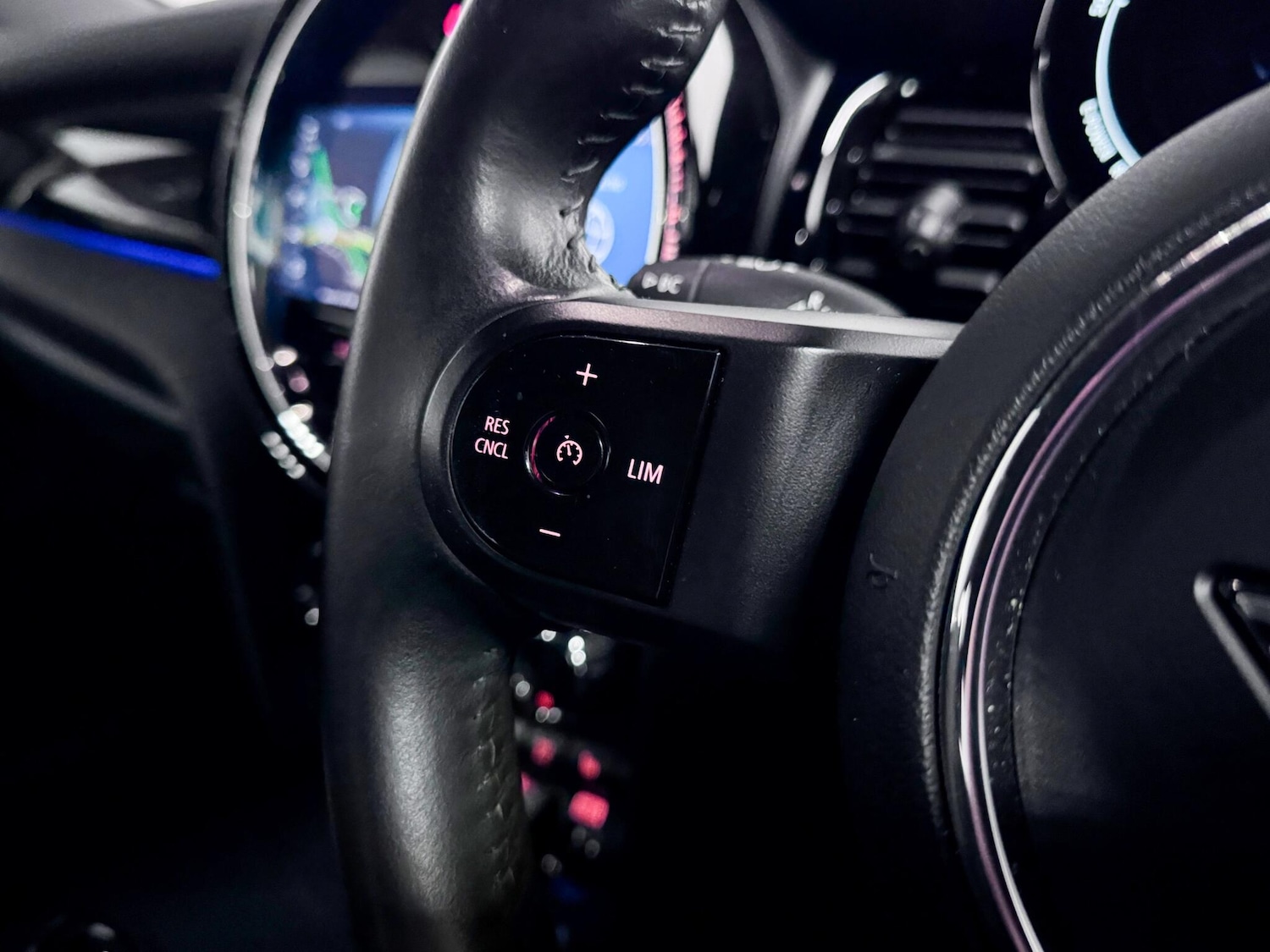 Used MINI Hatch 2023 for sale - 77203437: Photo 23