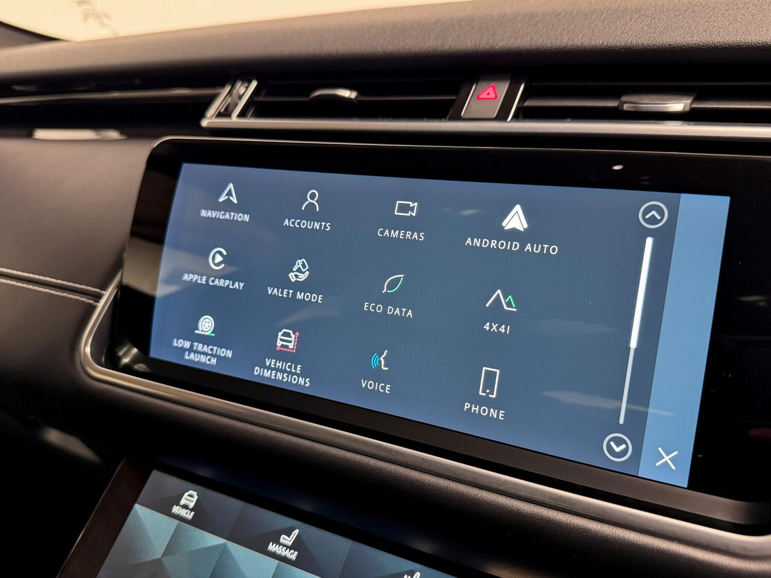 Used Land Rover Range Rover Velar 2022 for sale - 76728131: Photo 41