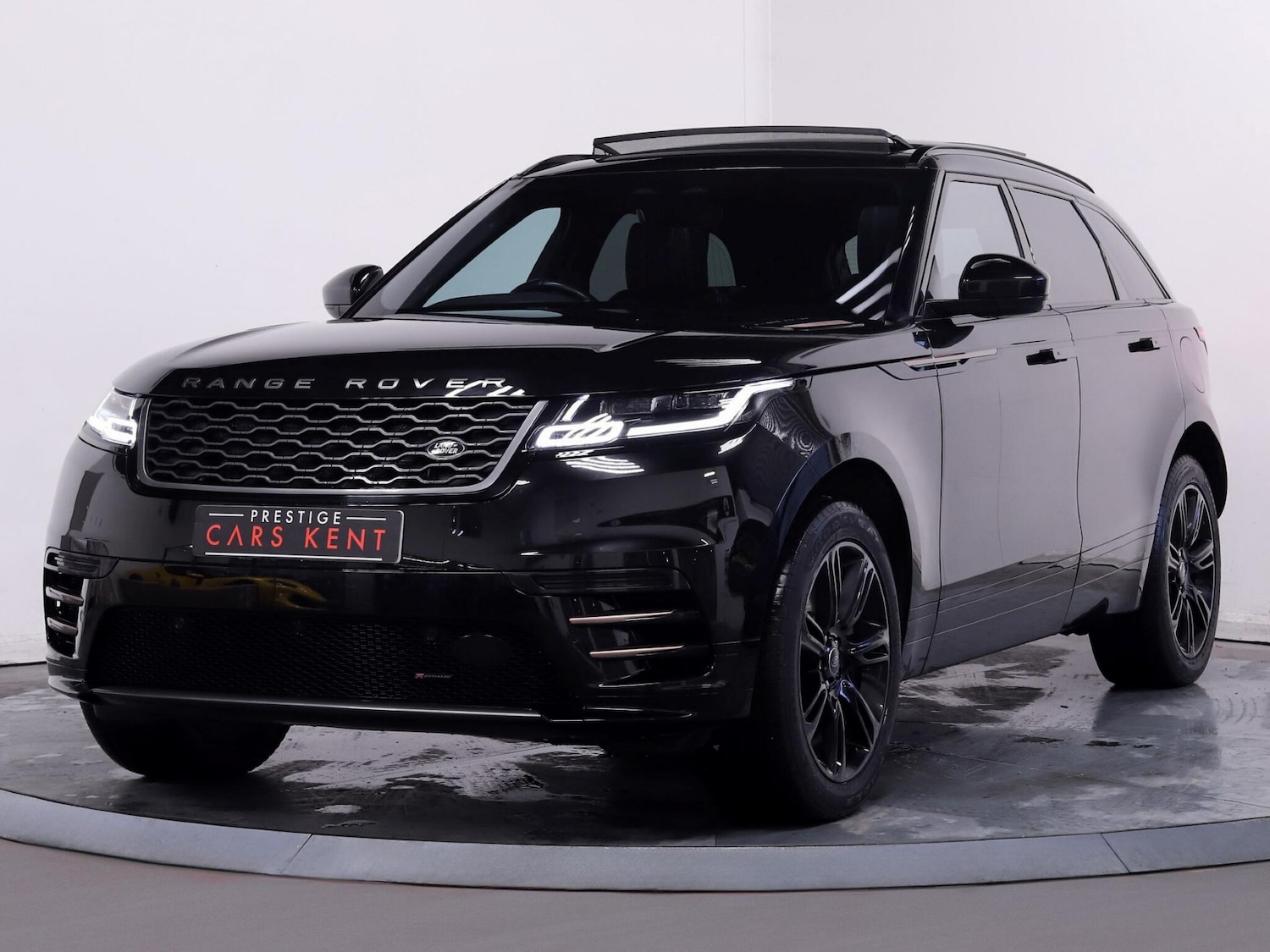 Used Land Rover Range Rover Velar 2022 for sale - 76728131: Photo 6
