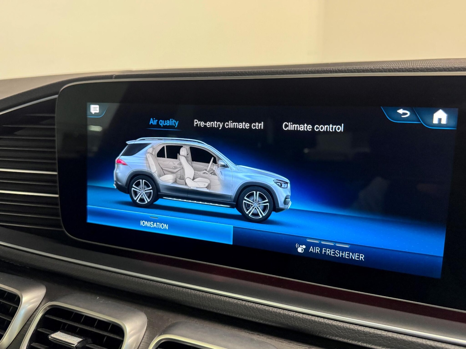 Used Mercedes-Benz GLE 2021 for sale - 77066753: Photo 51