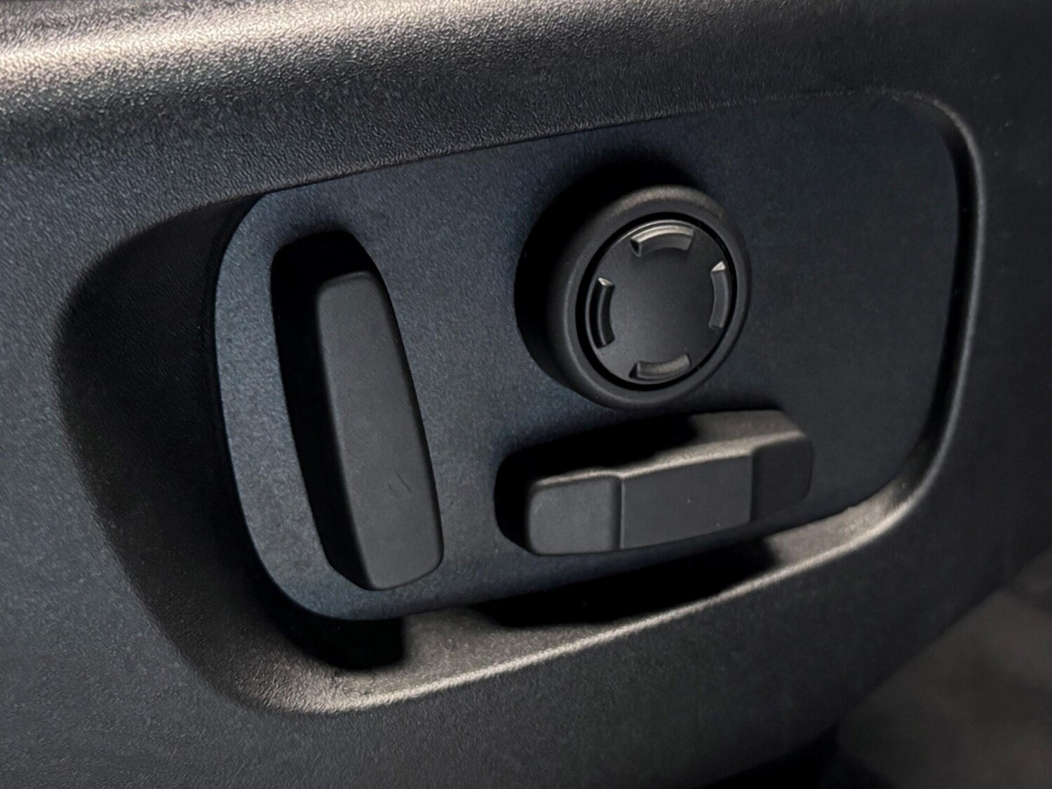 Used Land Rover Range Rover Velar 2022 for sale - 76839773: Photo 19