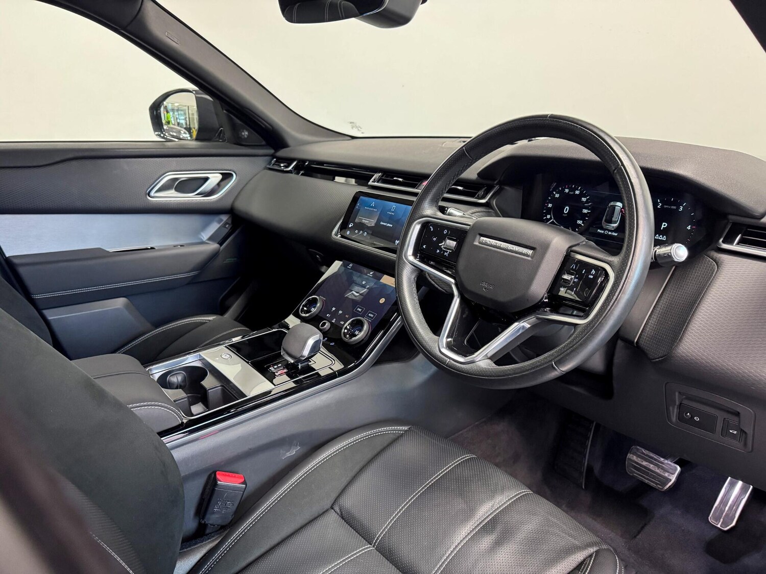 Used Land Rover Range Rover Velar 2022 for sale - 76839773: Photo 21