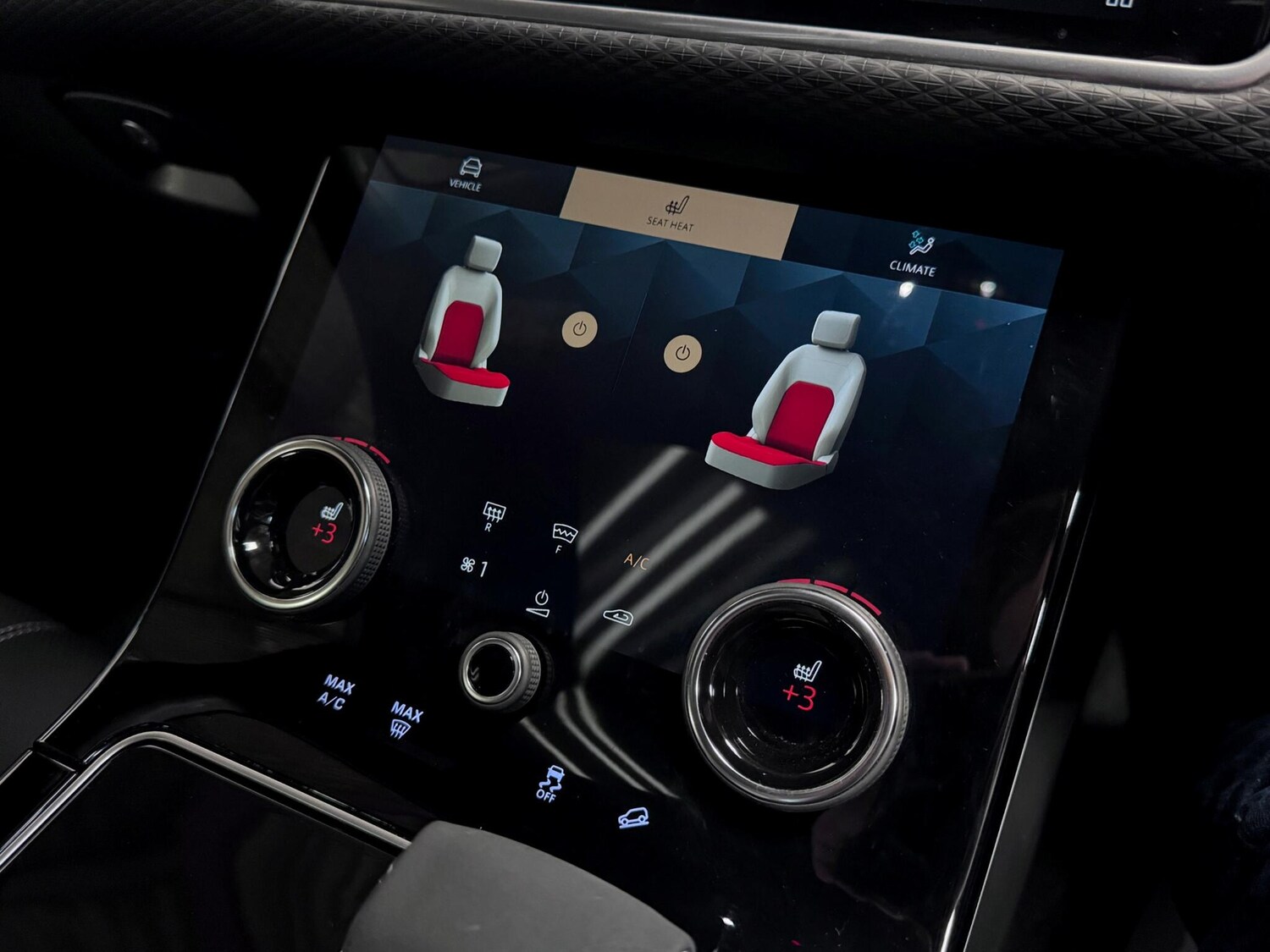 Used Land Rover Range Rover Velar 2022 for sale - 76839773: Photo 33