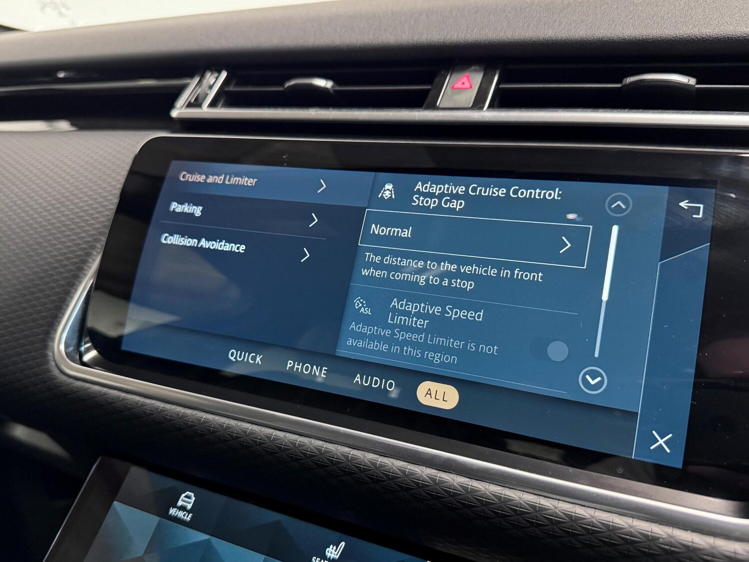 Used Land Rover Range Rover Velar 2022 for sale - 76839773: Photo 45