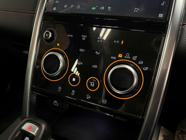 Used Land Rover Discovery Sport 2021 for sale - 76213807: Photo 35