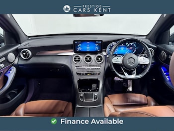 Used Mercedes-Benz GLC 2022 for sale - 77969624: Photo