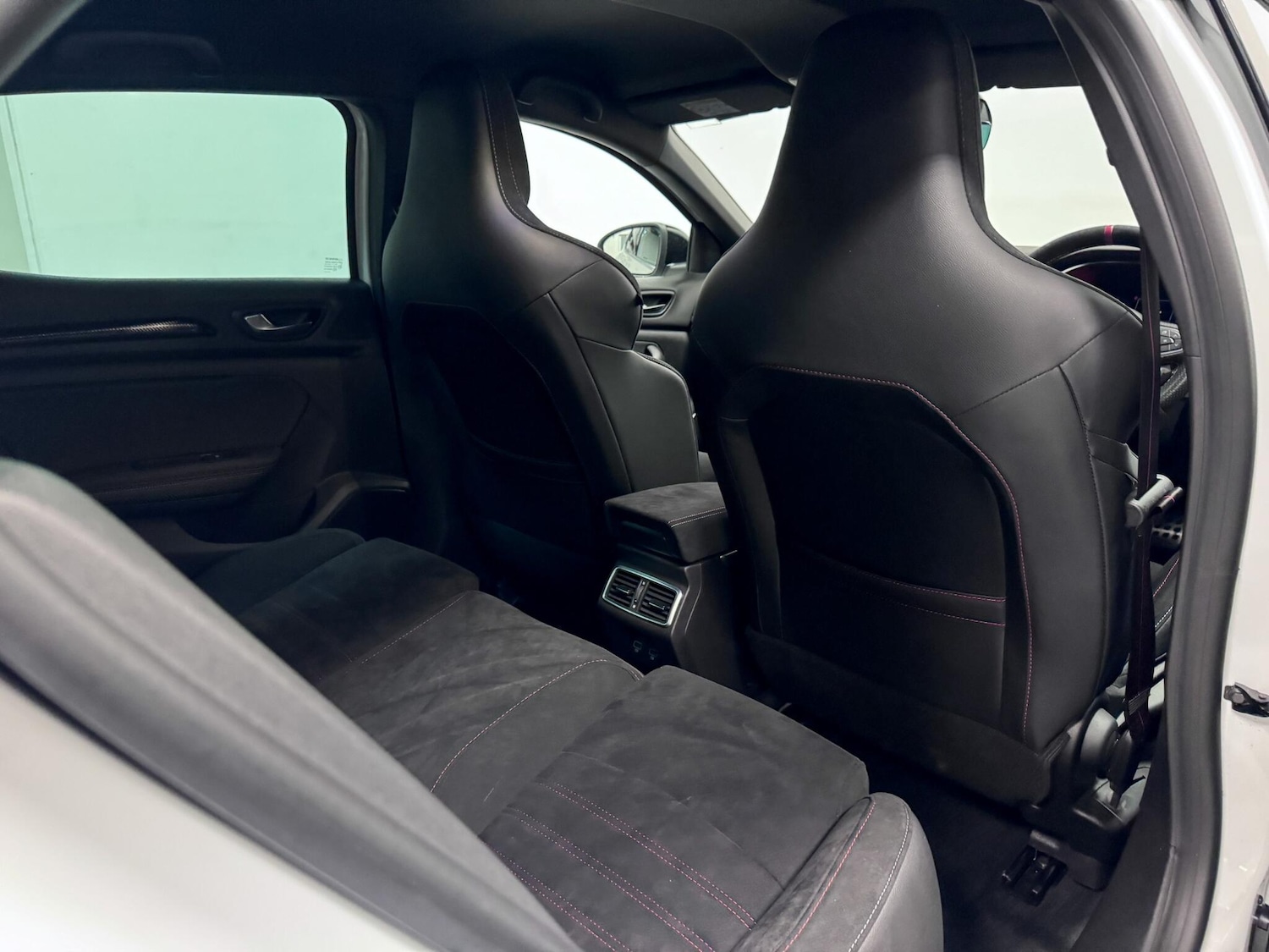 Used Renault Megane 2021 for sale - 76422937: Photo 24