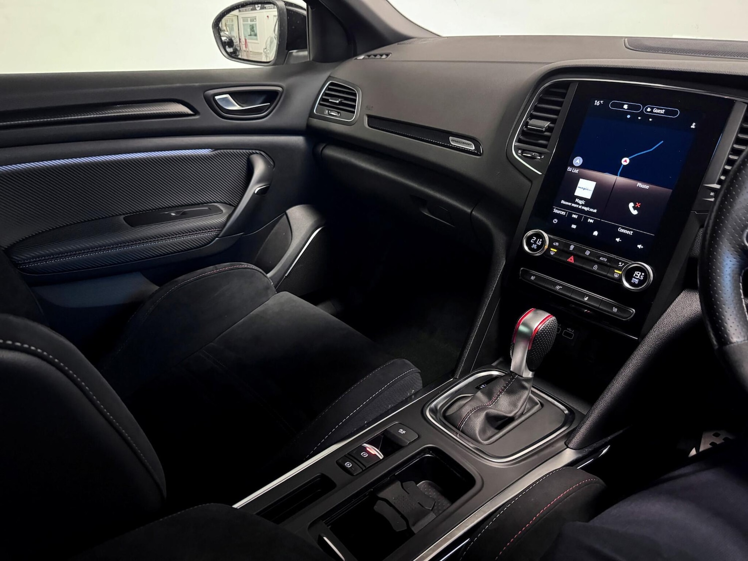 Used Renault Megane 2021 for sale - 76422937: Photo 27