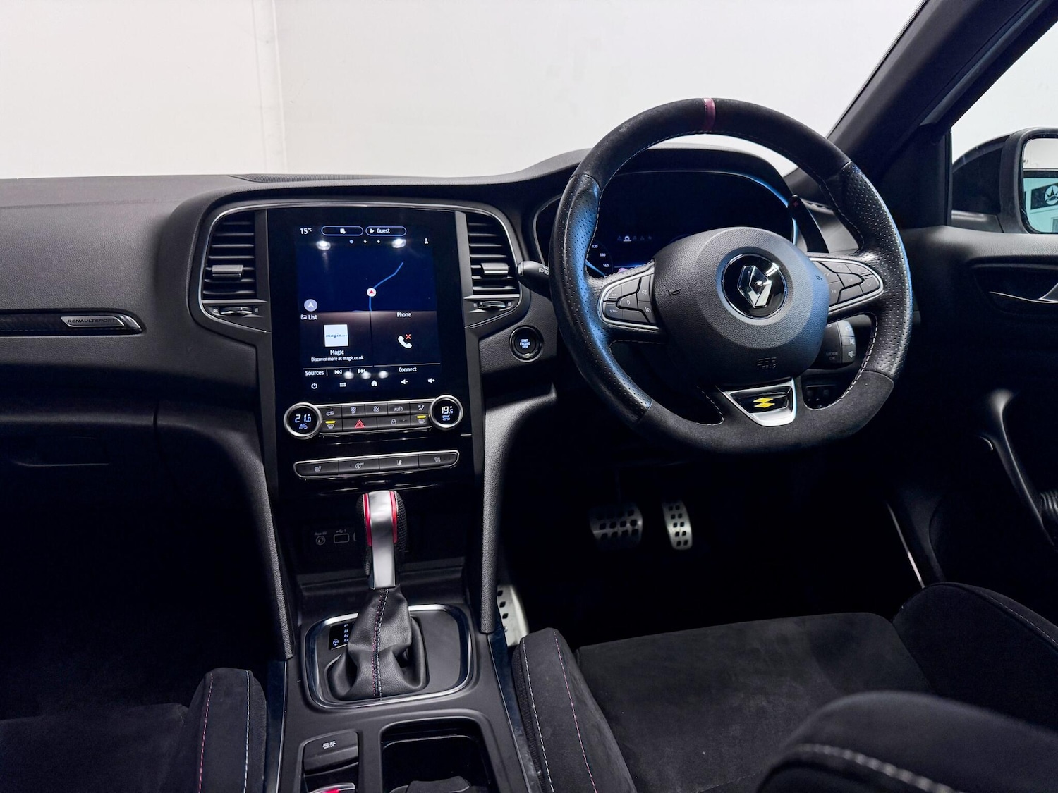 Used Renault Megane 2021 for sale - 76422937: Photo 34