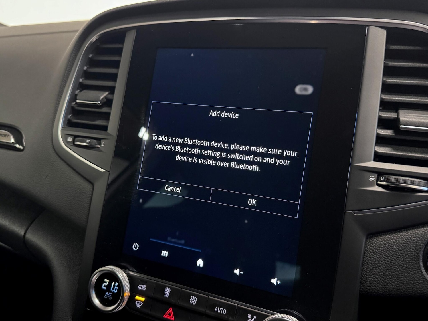 Used Renault Megane 2021 for sale - 76422937: Photo 44