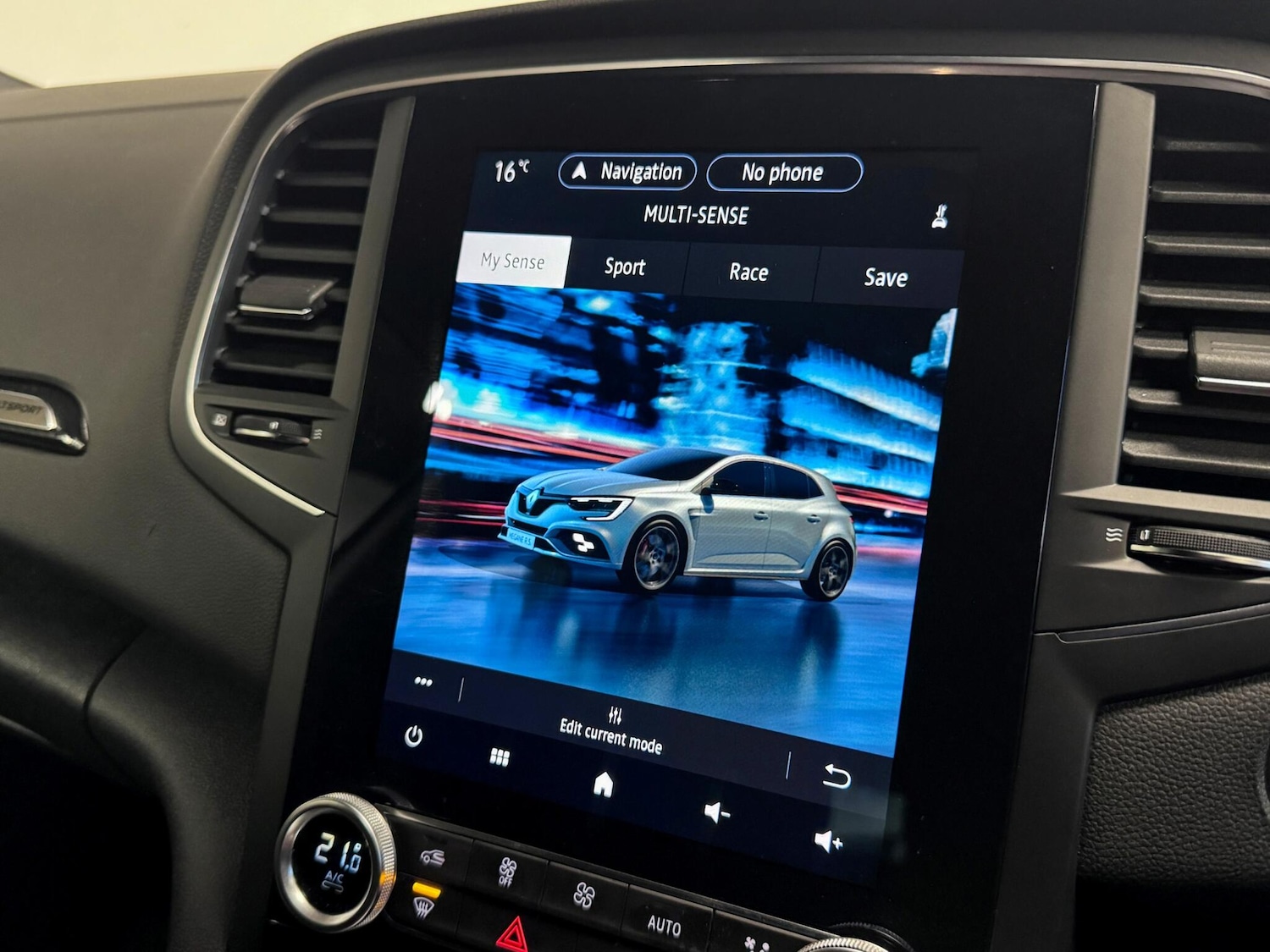 Used Renault Megane 2021 for sale - 76422937: Photo 51