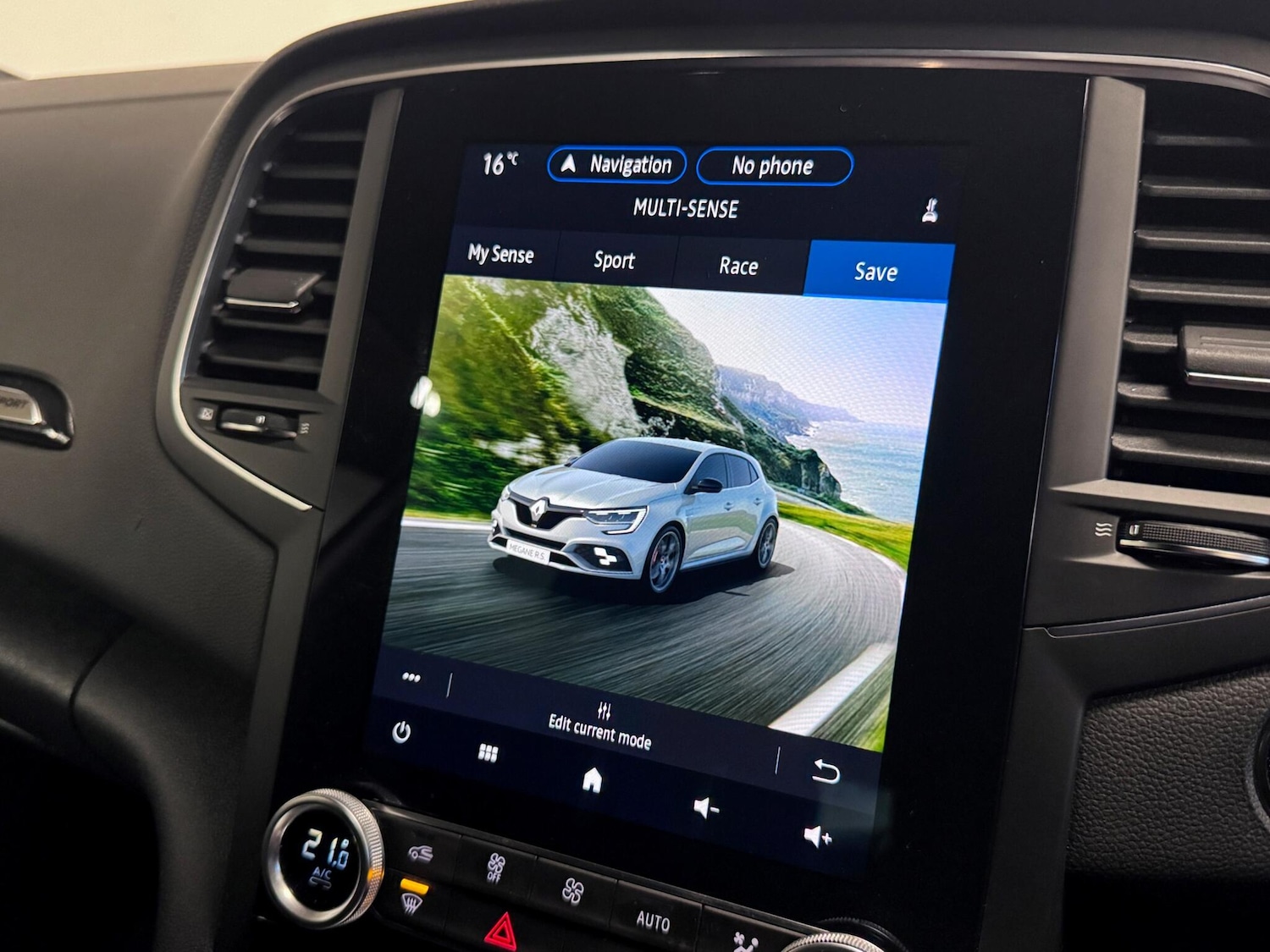 Used Renault Megane 2021 for sale - 76422937: Photo 54