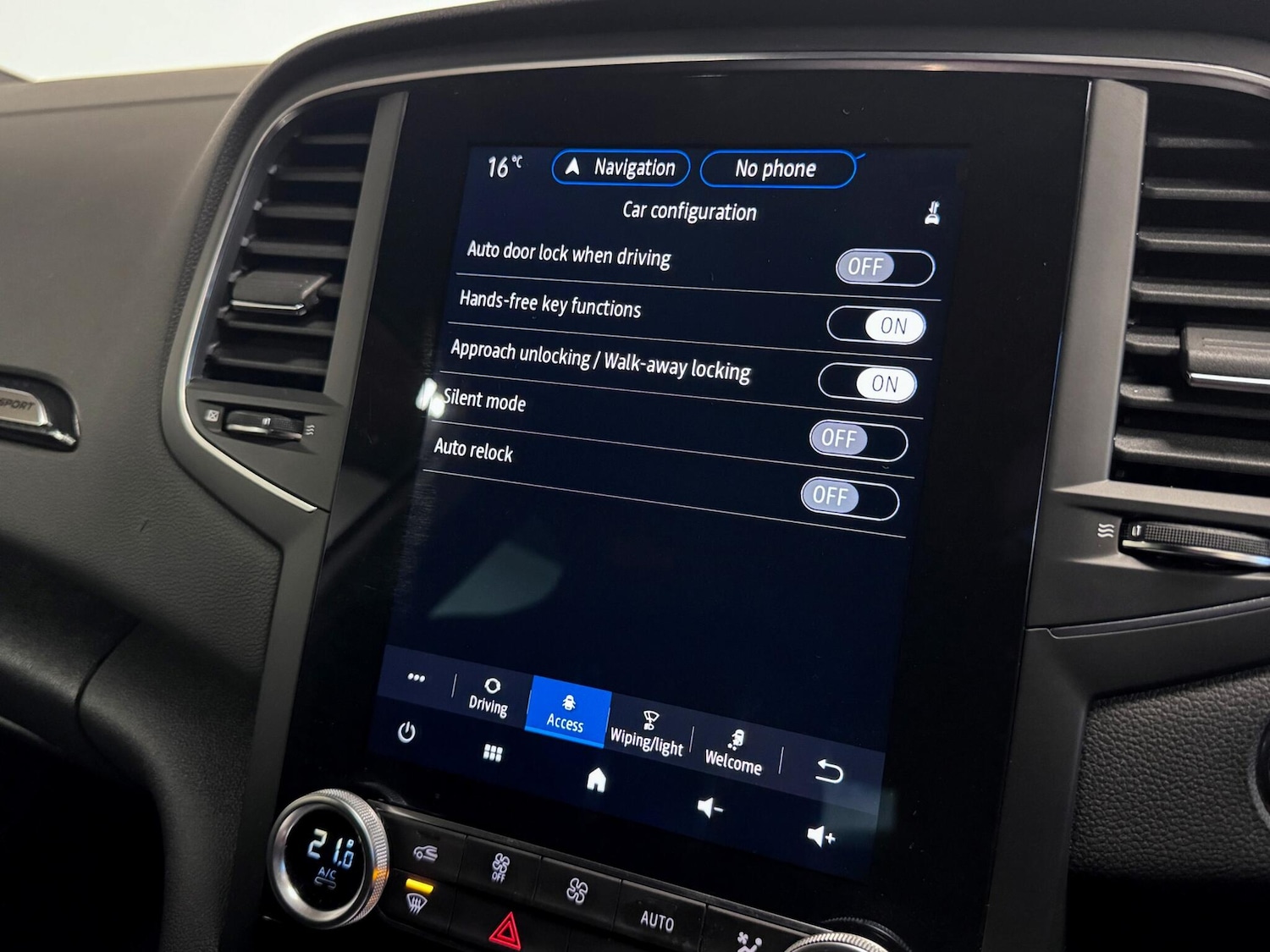 Used Renault Megane 2021 for sale - 76422937: Photo 57