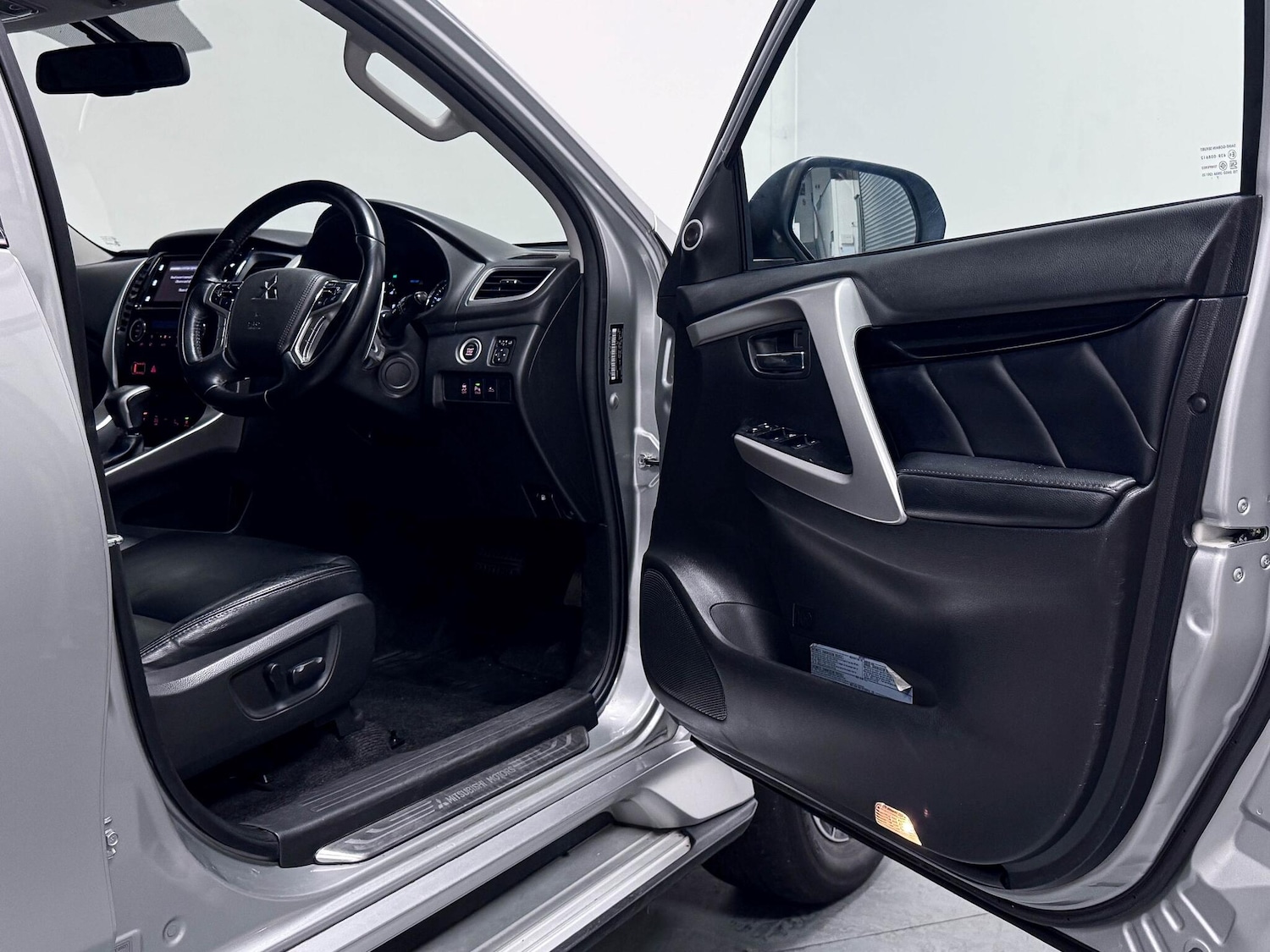 Used Mitsubishi Shogun Sport 2019 for sale - 76607844: Photo 14