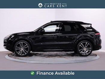 Used Porsche Cayenne 2024 for sale - 78244847: Photo