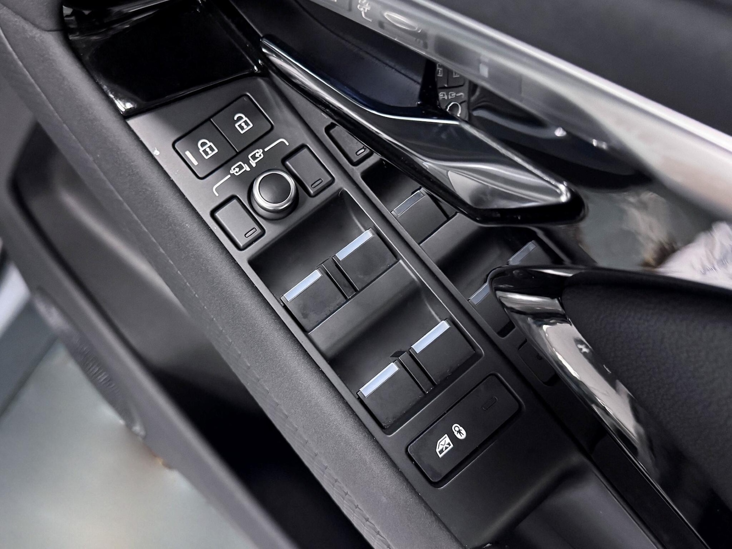 Used Land Rover Range Rover Evoque 2021 for sale - 77190607: Photo 14